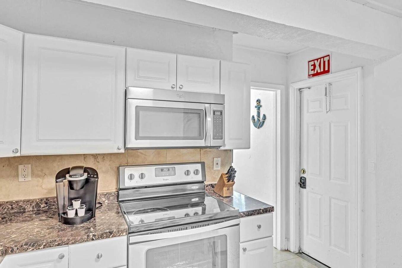 Apartamento Hollywood Vacation Mins To Beach & Hard Rock #193 Exterior foto